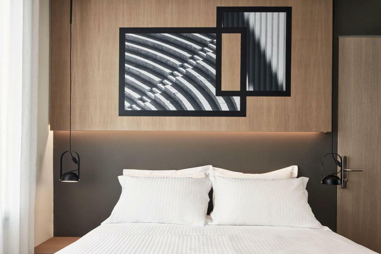 Отель Urban Frame Plaka Афины Экстерьер фото